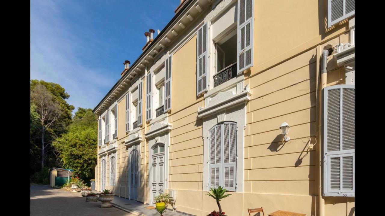Villa Laetitia - Appt De Charme Avec Parking - Nice Nord Exterior foto